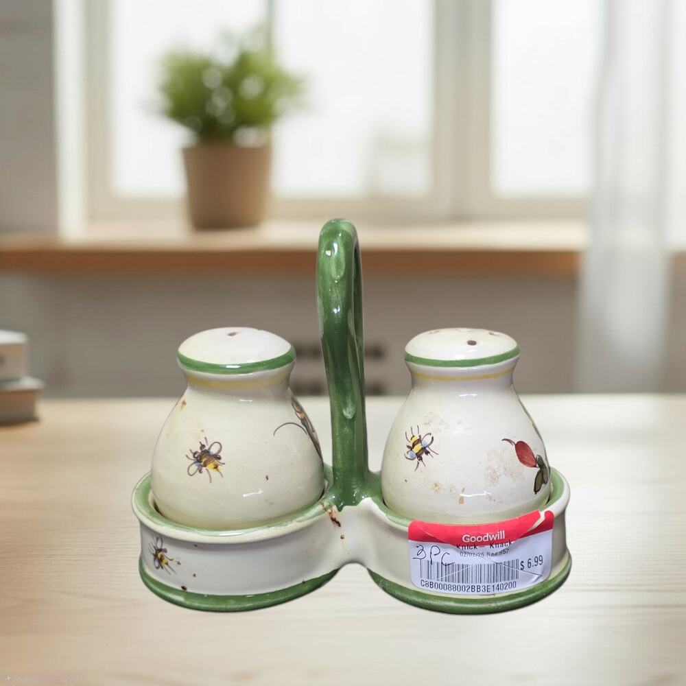 Ceramiche De Simone Sicilian Hand-Painted Salt & Pepper Set - Picture 3 of 9